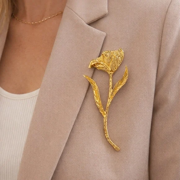 Gold Tone Tulip Flower Brooch Pin – Large Statement Floral Pin - Picture 5 of 5